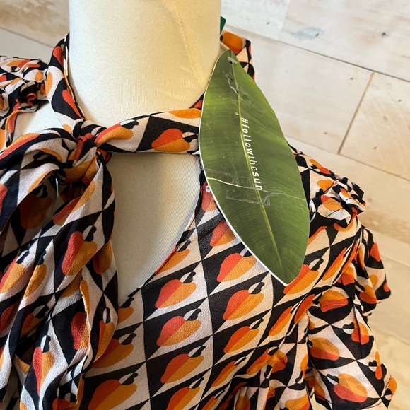 FARM Rio Multicolor Geometric Blouse - Picture 6 of 12